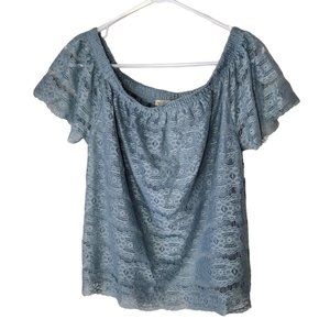 Lily White Top Juniors Large Lace Overlay